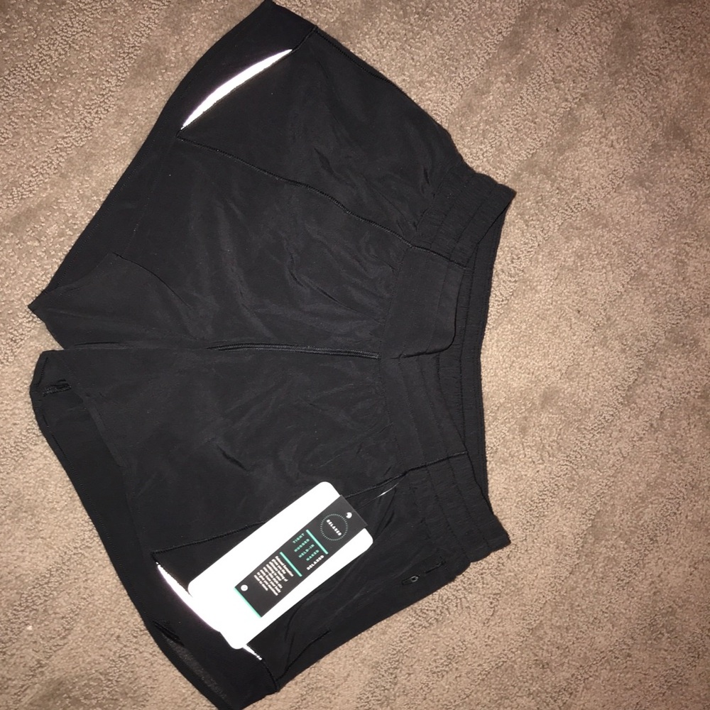 Hotty Hot Short